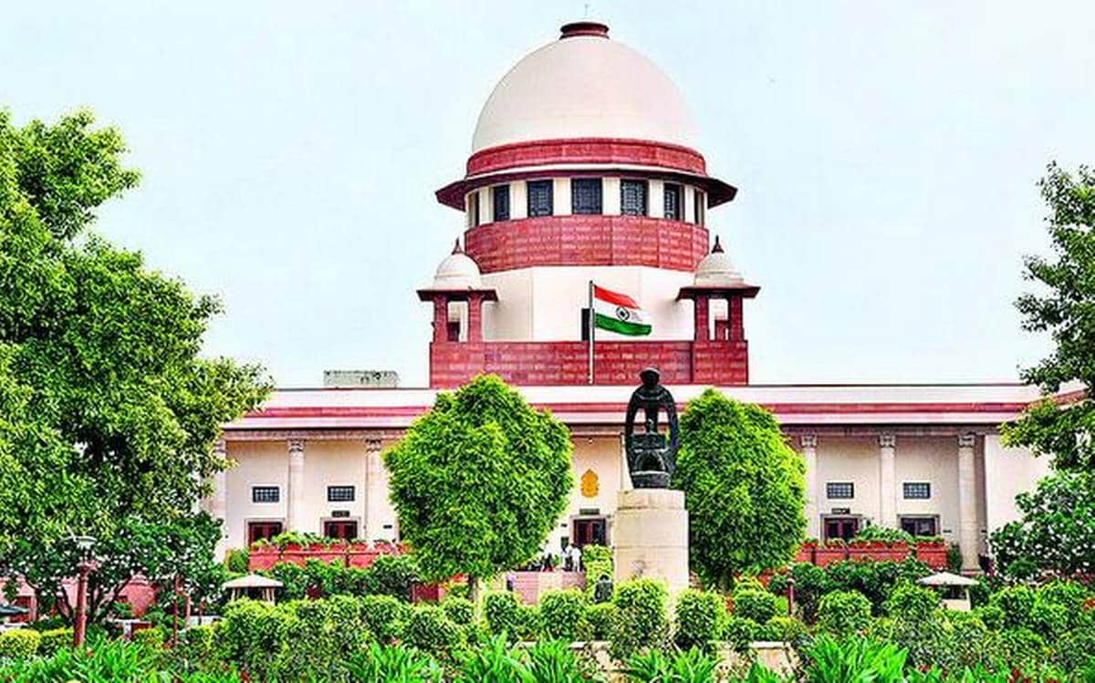 Khargone violence में क्षतिग्रस्त सम्पत्ति की जांच के लिए Supreme Court में दायर याचिका में SIT की मांग