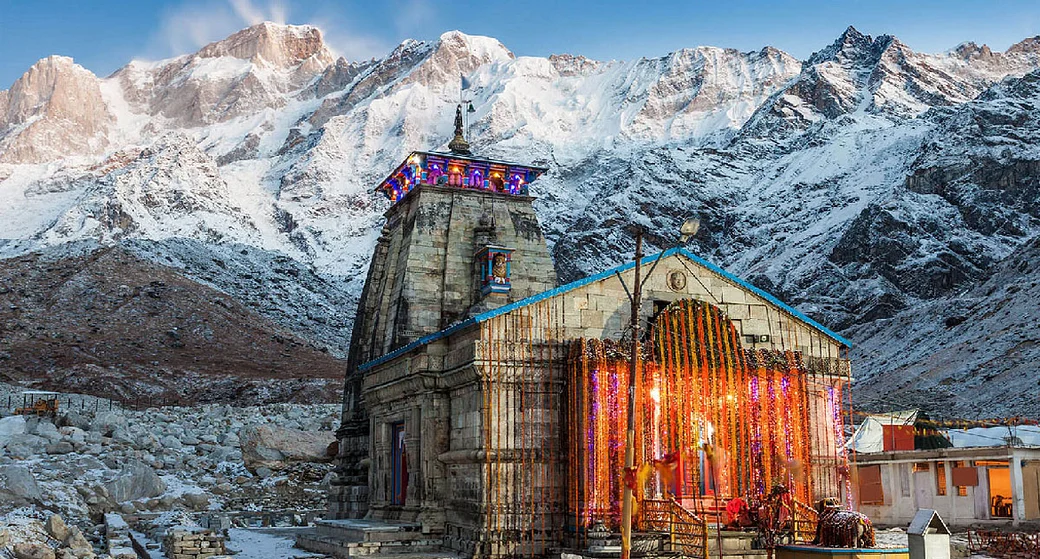 Kedarnath Dham केदारनाथ धाम के कपाट खुले, पहले दिन दर्शनों के लिए 15 हजार से अधिक यात्री दर्शन के लिए पहुंचे