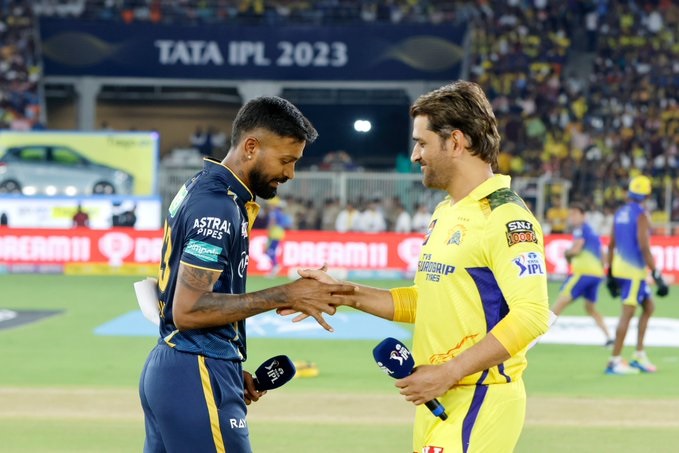 GT vs CSK: गुजरात टाइटंस ने जीता टॉस, पहले गेंदबाजी का किया फैसला