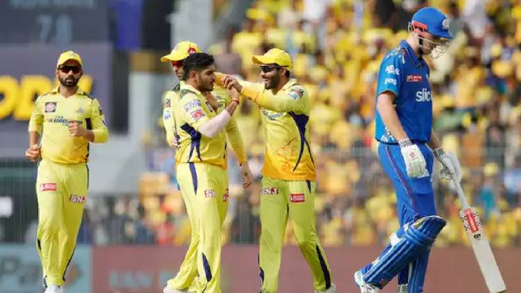 MI vs CSK: इस जीत के साथ चेन्नई की टीम अंक तालिका में दूसरे स्थान पर पहुंची