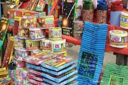 Firecrackers New Guidelines: दिवाली में पटाखों को लेकर बड़ी अपडेट,  जिला प्रशासन ने जारी की नई गाइडलाइन