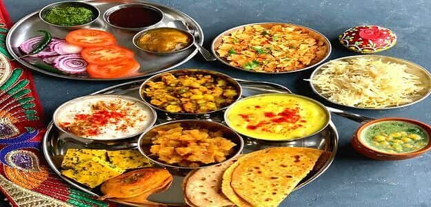 Karwa Chauth Dish: करवा चौथ पर डिनर में बनाएं ये 5 तरह का खाना, जानें इसकी रेसिपी