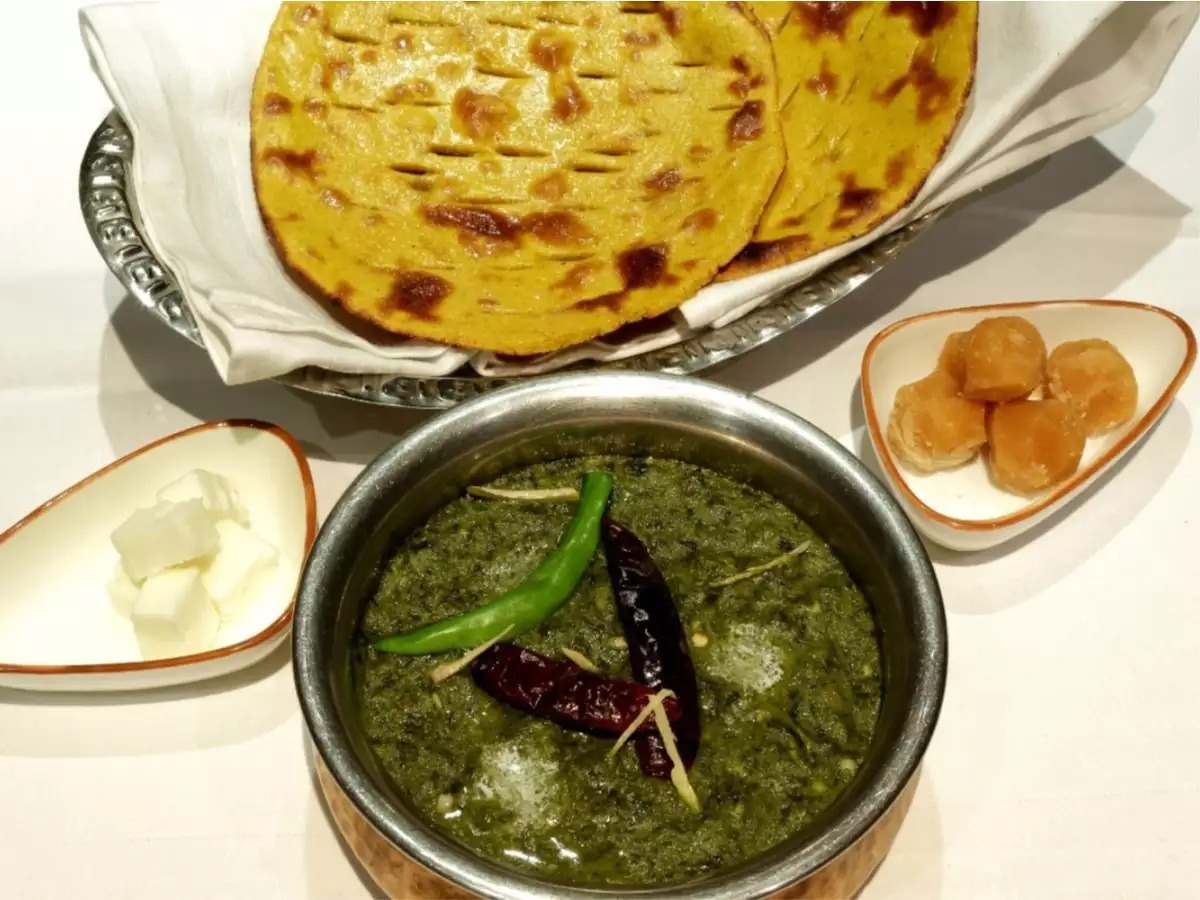 Sarso ka Saag: इन लोगों के लिए सरसों का साग है नुकसान दायक, जानें  