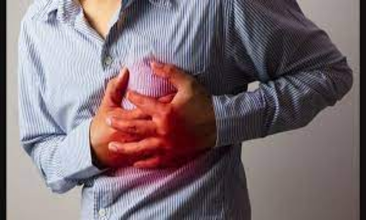 Heart Attack & Cardiac Arrest: हार्ट अटैक और कार्डियक अरेस्ट में ये है सबसे खतरनाक, चली जाती है जान