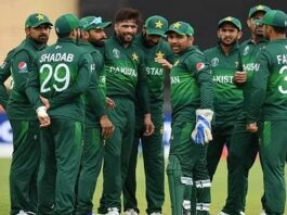 Pakistan Cricket: पाक खिलाड़ी पैसे और विदेशी लीग के लिए अपने ही बोर्ड से भिड़े , जानें पूरा मामला