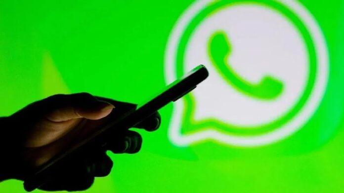 WhatsApp: अब नहीं चलेगा फ्री में WhatsApp? कंपनी ने किया ये बड़ा ऐलान, खर्च से बचने के लिए करें ये काम
