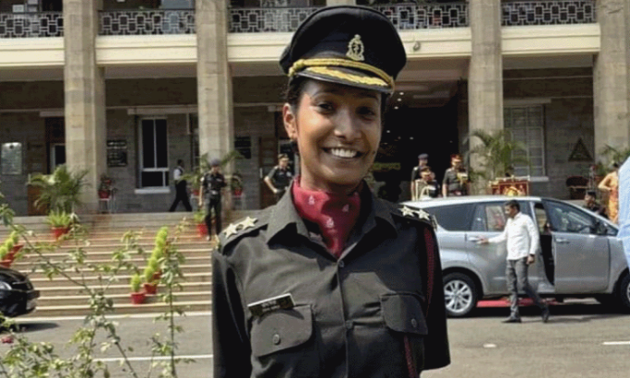 CG News: छत्‍तीसगढ़ की पहली महिला बनी सेना में डॉक्टर