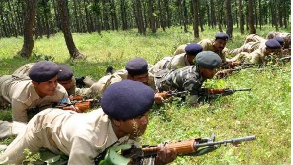 Chhattisgarh सुरक्षाबलों को बड़ी सफलता, 38 लाख के 6 इनामी माओवादियों को मार गिराया