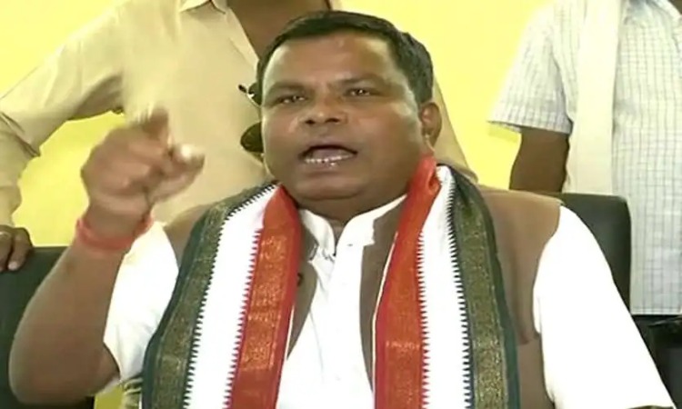 Chattisgarh Politics: “न घर के रहे, न घाट के, खुद को छत्तीसगढ़ का डॉन समझते थे..” बृजमोहन अग्रवाल को लेकर कवासी लखमा का बयान