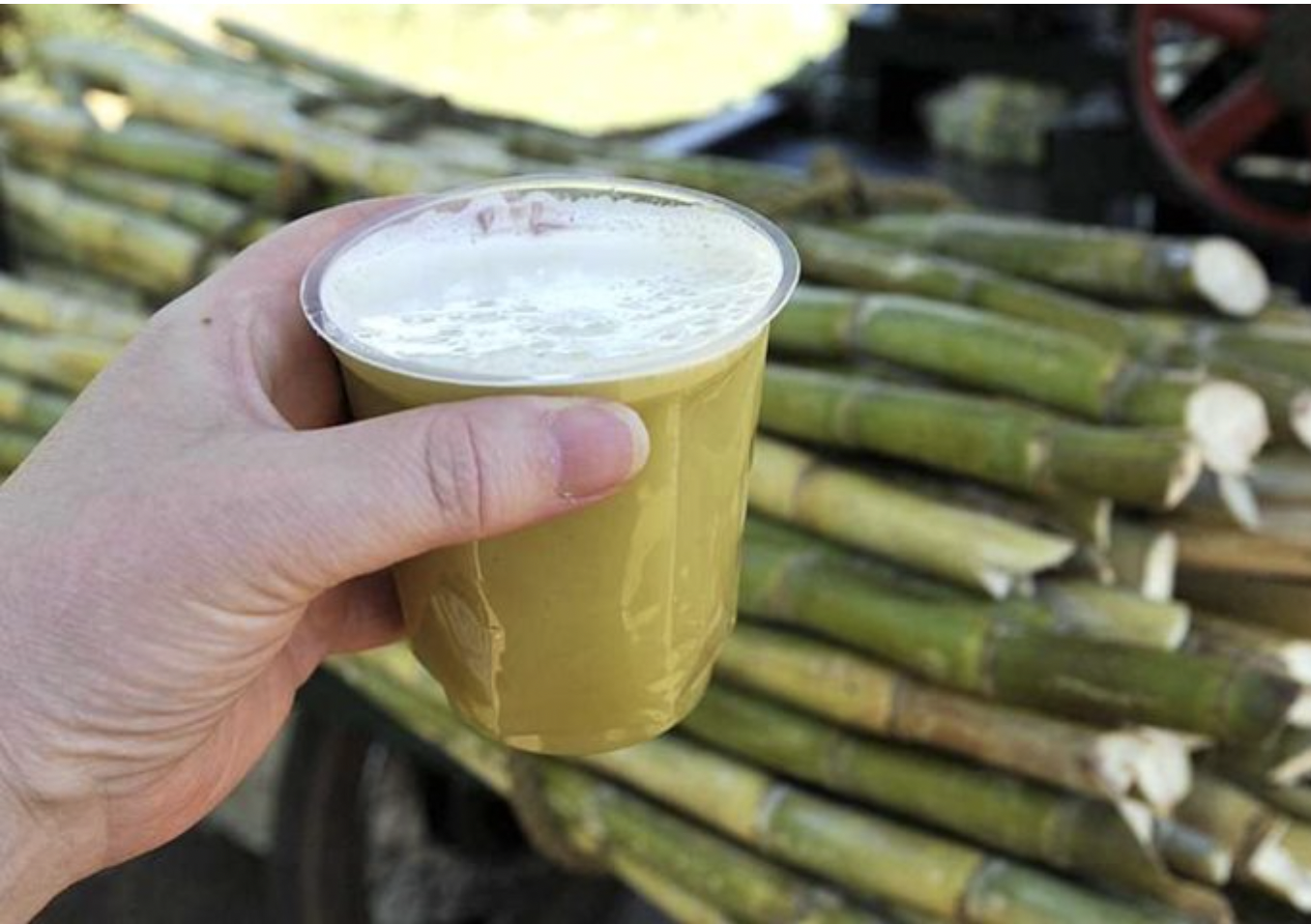 Sugarcane Juice: अगर आप भी गन्ने के जूस का सेवन करते है, तो हो जाएं सावधान! ICMR ने दी चेतावनी