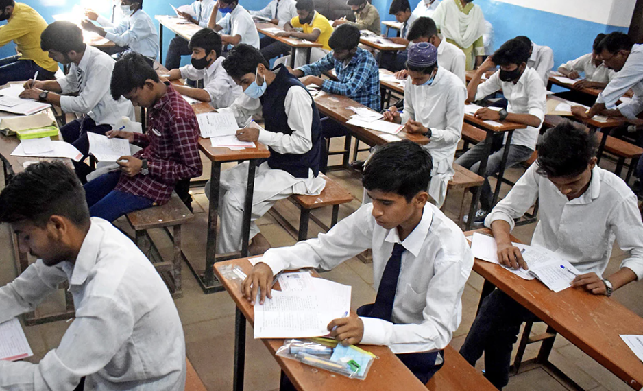 CG Board Exam: छत्तीसगढ़ में अब 10वीं-12वीं की परीक्षाएं दो बार, फेल छात्रों को मिलेगा दूसरा मौका