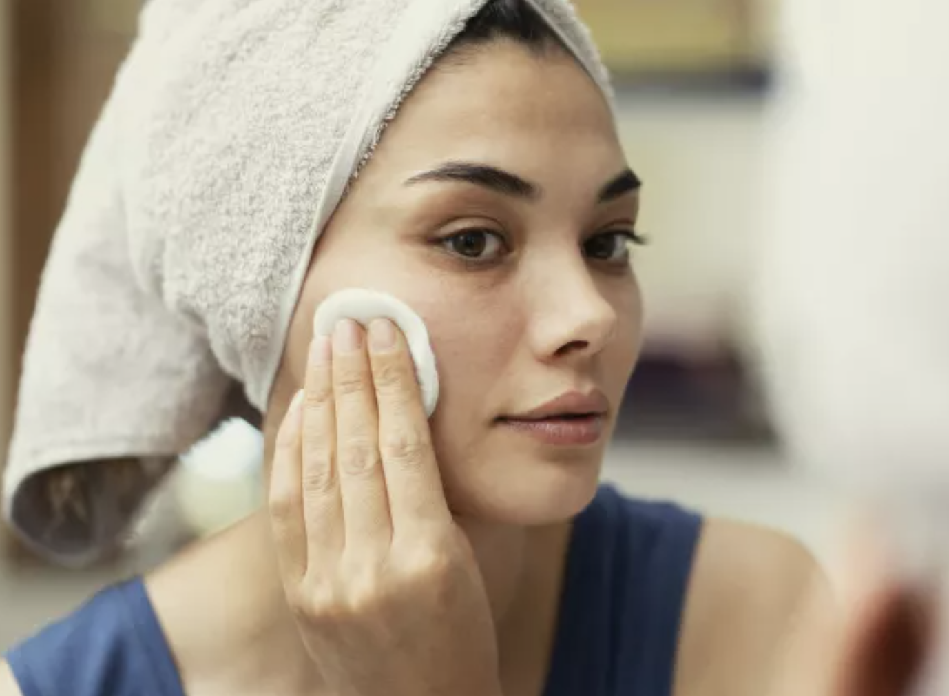 Night Skincare Tips: सोने से पहले अपनाएं ये आसान टिप्स, सुबह पाएं ताज़गी भरा चेहरा