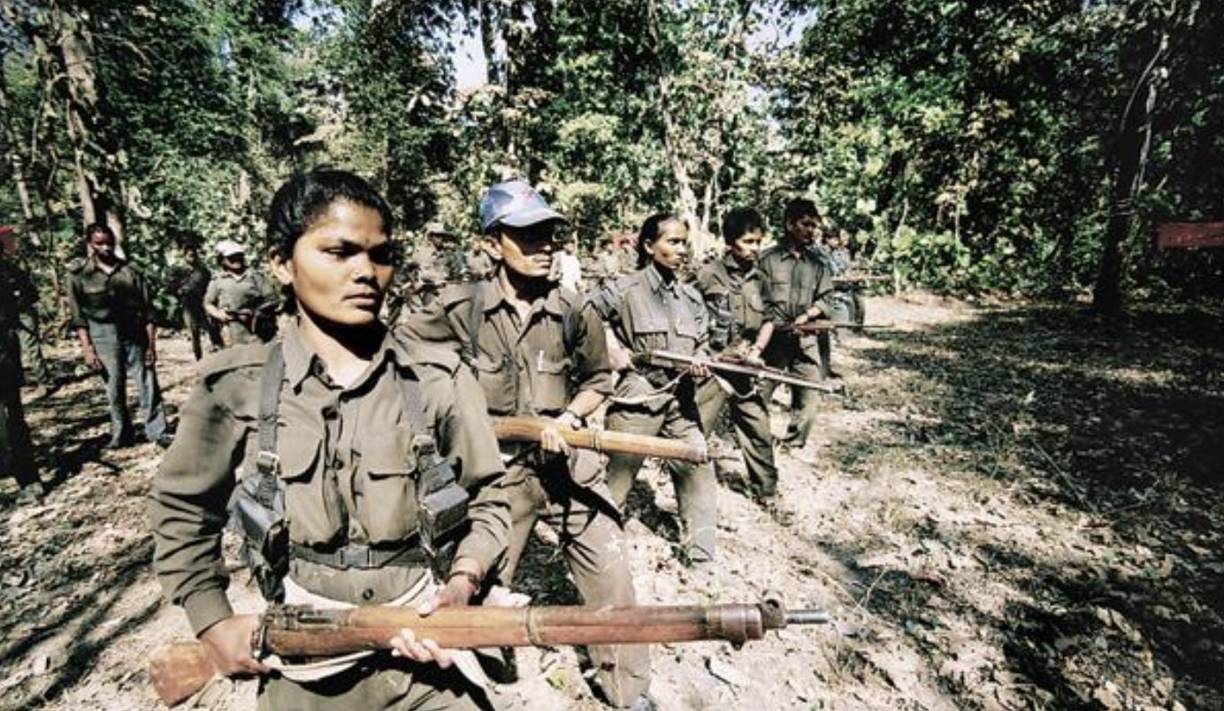 Naxalites Arrested: छत्तीसगढ़ में इनामी नक्सली समेत 7 गिरफ्तार, 1 ने किया आत्मसमर्पण