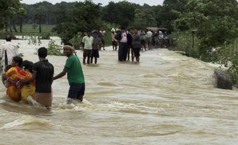 CG Weather: छत्तीसगढ़ में मानसून का कहर, जनजीवन अस्त-व्यस्त, कई इलाके बाढ़ की चपेट में