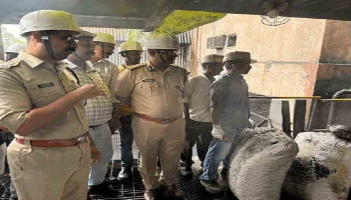 CG Police: छत्तीसगढ़ पुलिस का एक्शन मोड ऑन! 15 करोड़ का नशीला पदार्थ जब्त कर जलवाया